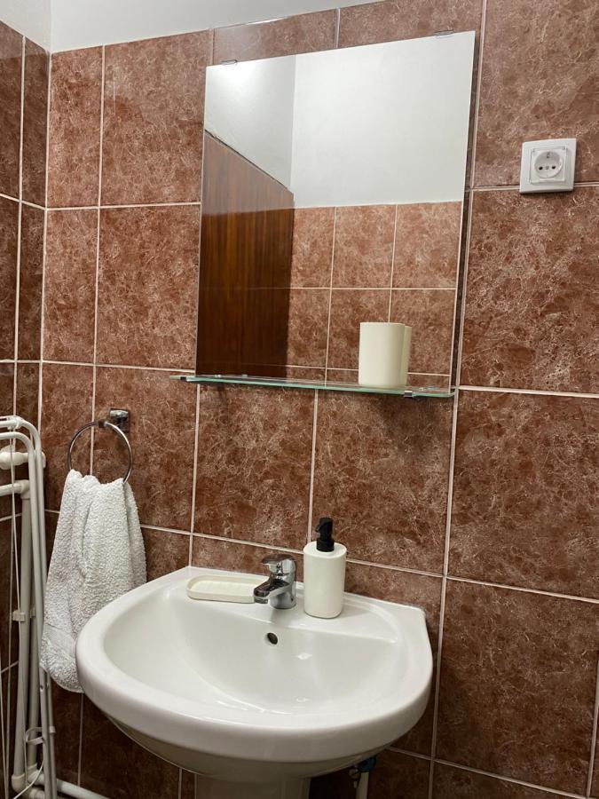 Apartman Studio Milojkovic โกลูบาค ภายนอก รูปภาพ